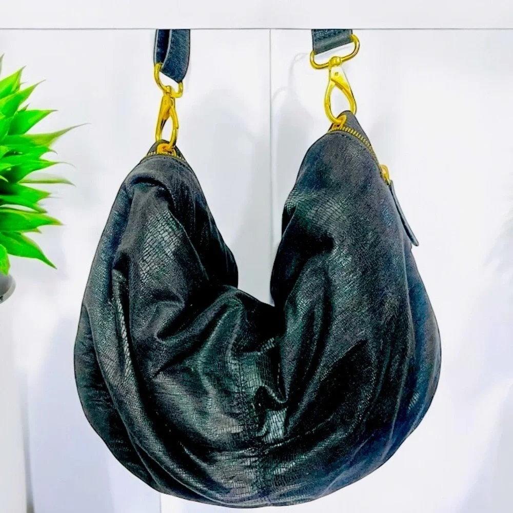 Armani Exchange Black Leather Expandable Slouchy Hobo Chain Shoulder Bag